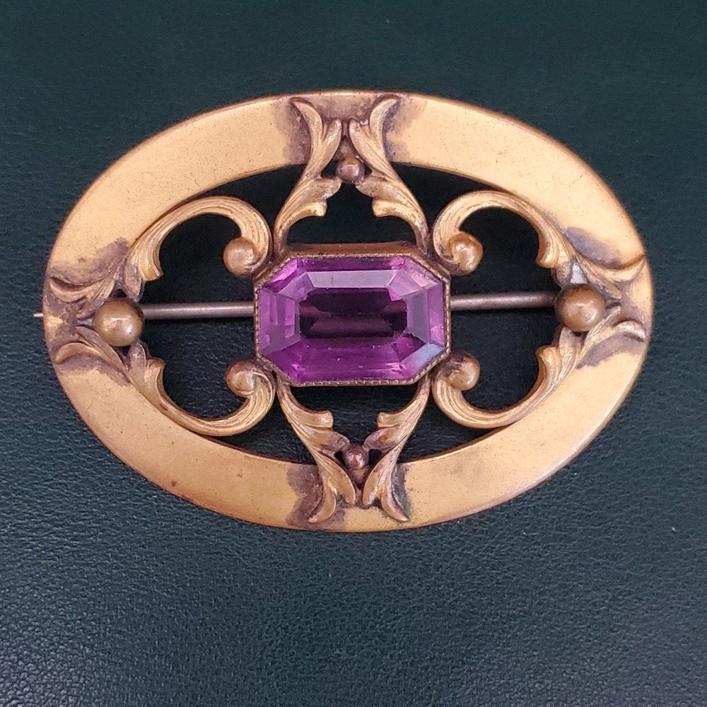 VTG Oval Brooch Sash Pin Brass Purple Emerald Cut Stone Art Nouveau Victorian - Picture 4 of 6
